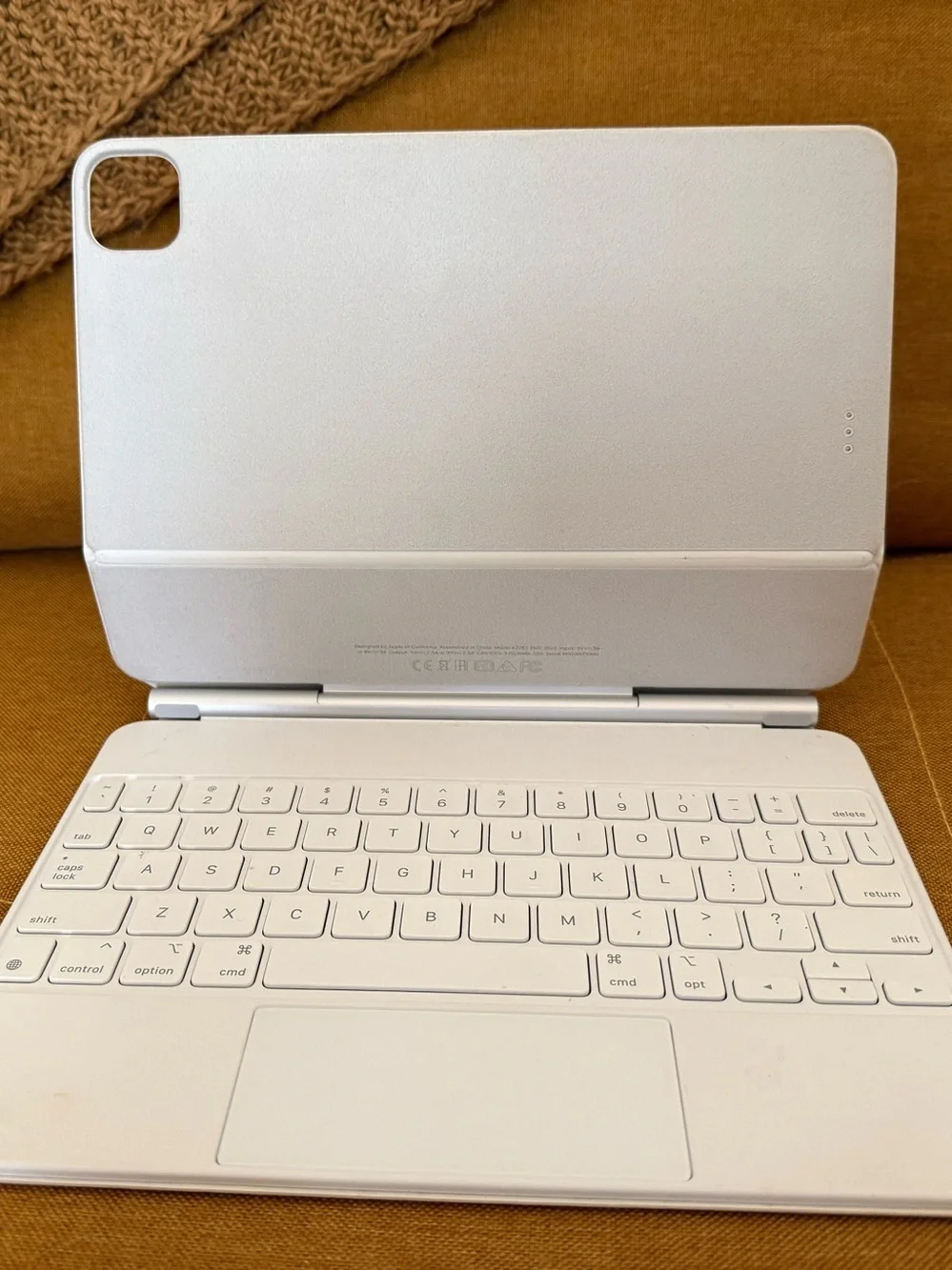 PC周辺機器 iPad Magic Keyboard モデルA2261 Apple